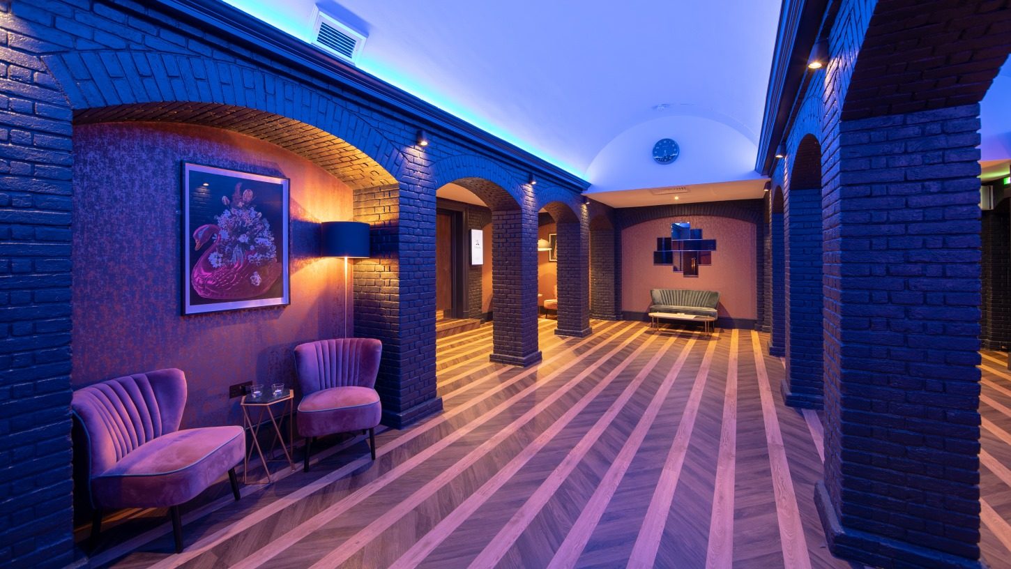 The Sample Room is an atmospheric fusion of contemporary design and bold raw materials.