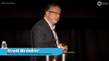 Scott Brinker presenting at #MarTechFest 2018