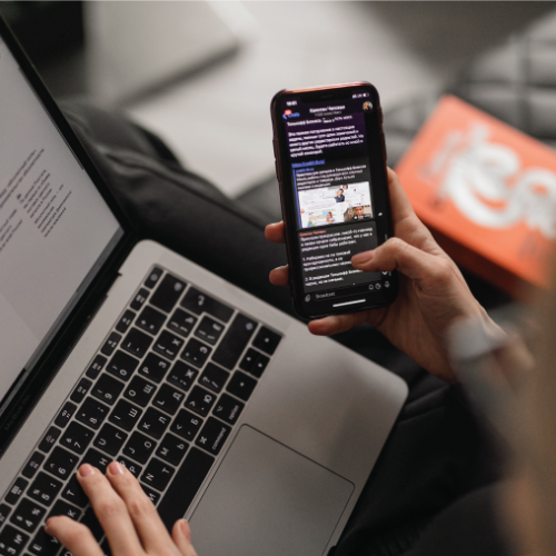 woman-on-phone-and-laptop-for-blog